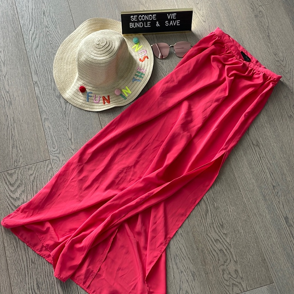 Hot pink Top Shop maxi skirt with slits